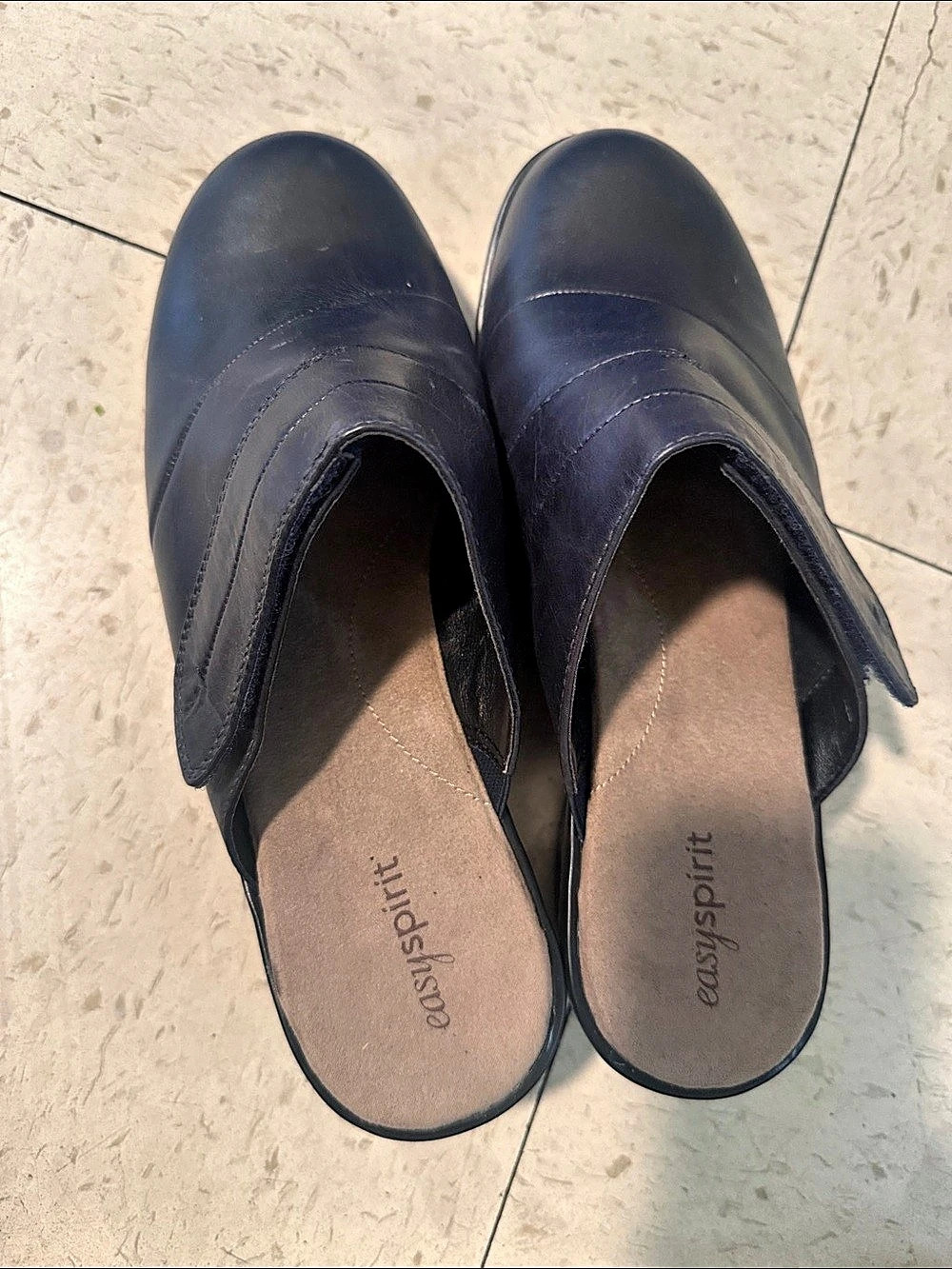 Easy Spirit Daisie Women's Black Hook-and-Loop Mules